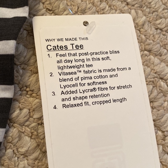 BNWT lululemon cates tshirt - Picture 3 of 3